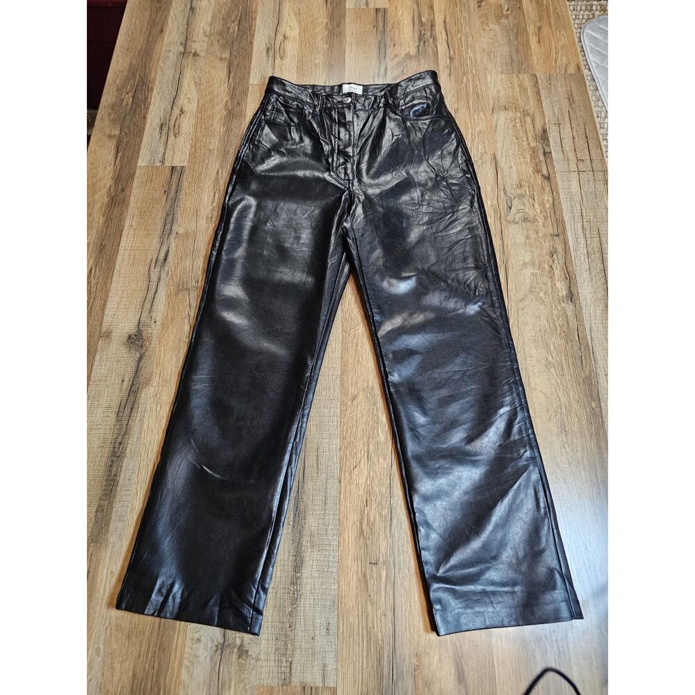 Aritzia Wilfred High-Waisted Vegan Leather Pants Size 8 Cropped